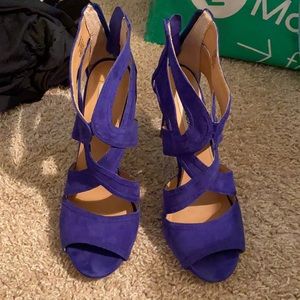 Steve Madden Blue strappy heels